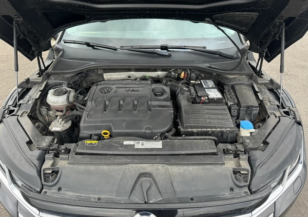 Volkswagen Arteon cena 89000 przebieg: 178000, rok produkcji 2018 z Katowice małe 67